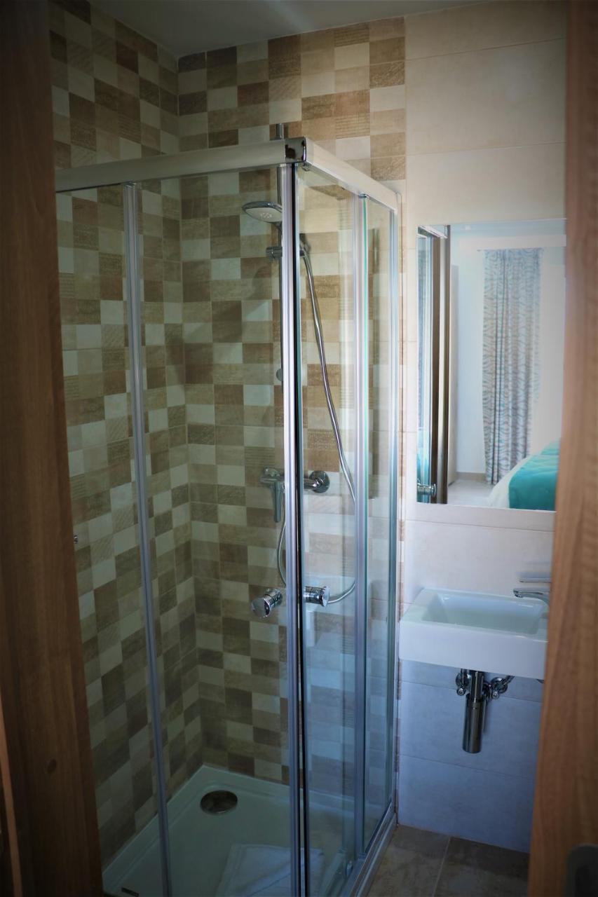 Tj Boutique Hotel Marsaskala Ngoại thất bức ảnh